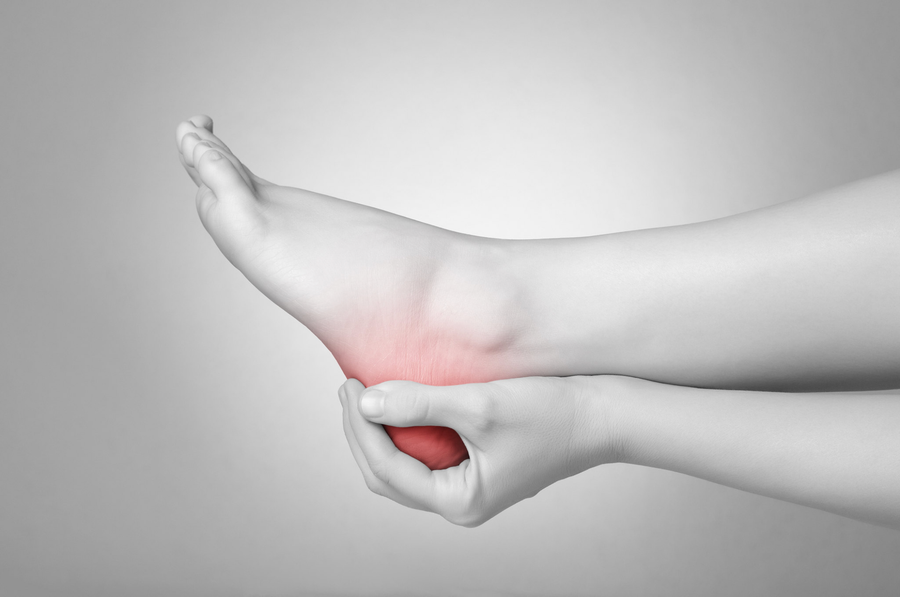 Top 6 Recommendations for the Best Shoes for Knee or Foot Pain